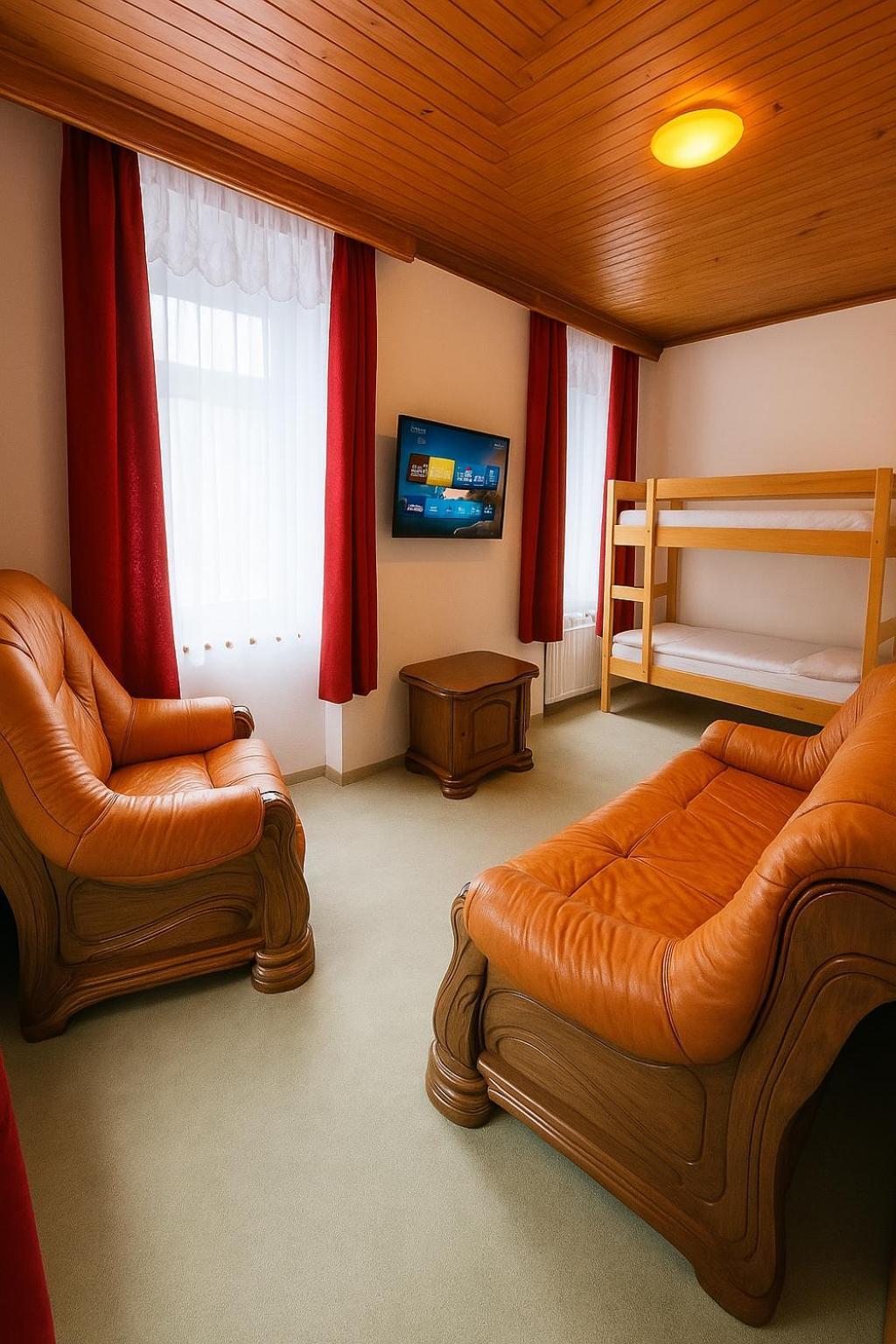 Guest House Gostisce Gacnk V Logu 采尔克诺 外观 照片